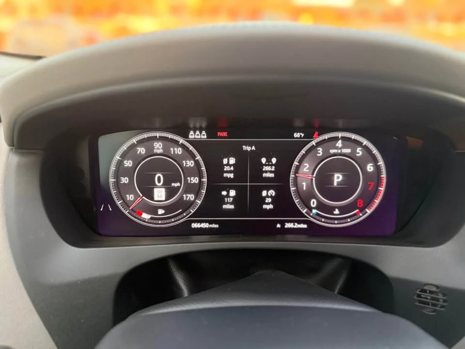 2019 Jaguar F-Pace - Image 10 of 10