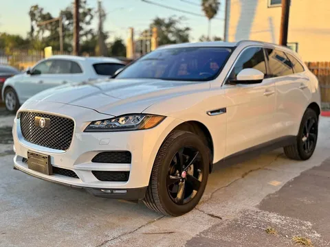 2019 Jaguar F-PACE 30t Portfolio Sport Utility 4D