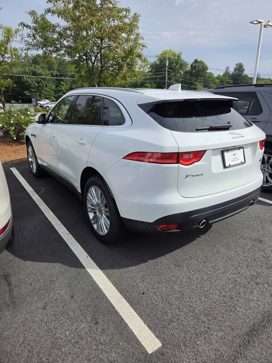 2019 Jaguar F-Pace - Image 4 of 5