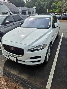 2019 Jaguar F-PACE 30t Portfolio Sport Utility 4D