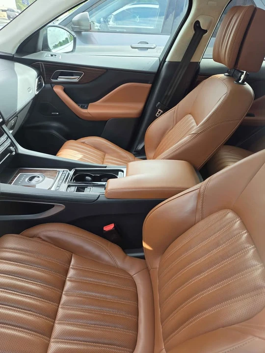 2019 Jaguar F-Pace - Image 3 of 5