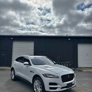 2019 Jaguar F-PACE 30t Portfolio