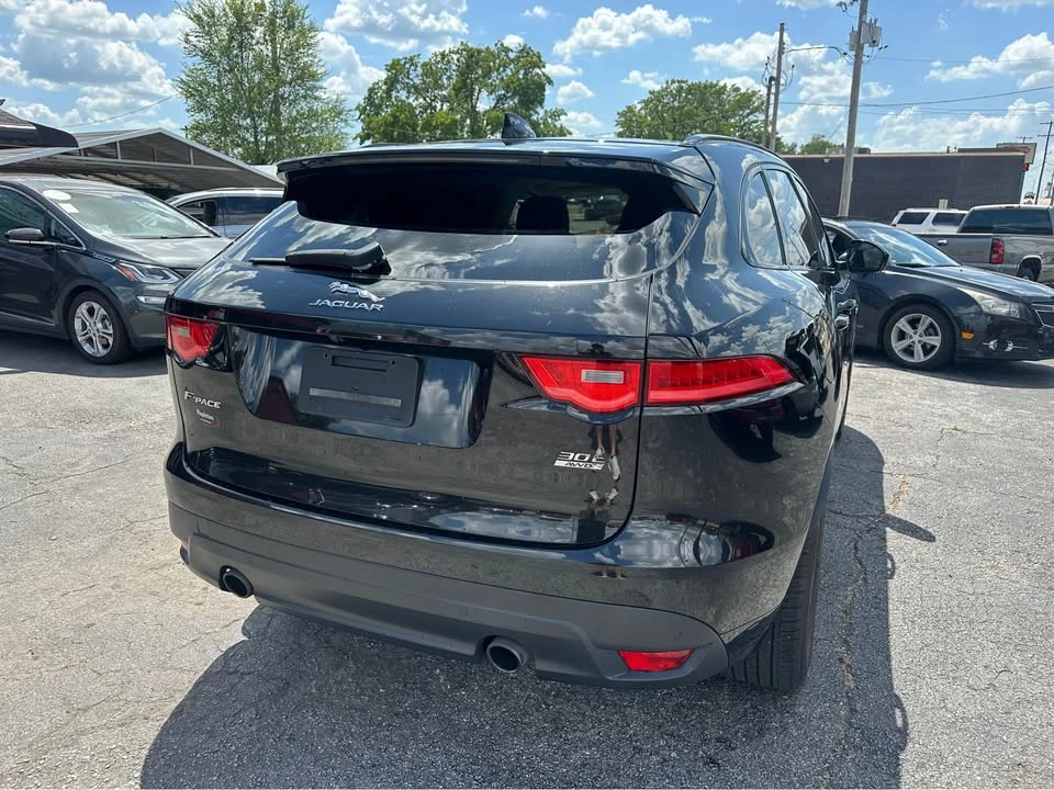2019 Jaguar F-Pace - Image 4 of 9