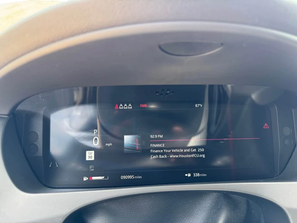 2019 Jaguar F-Pace - Image 8 of 9
