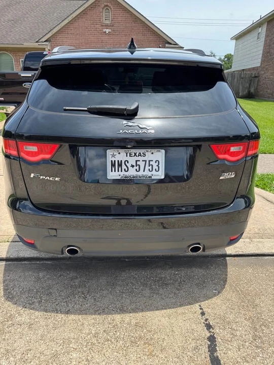 2019 Jaguar F-Pace - Image 3 of 9