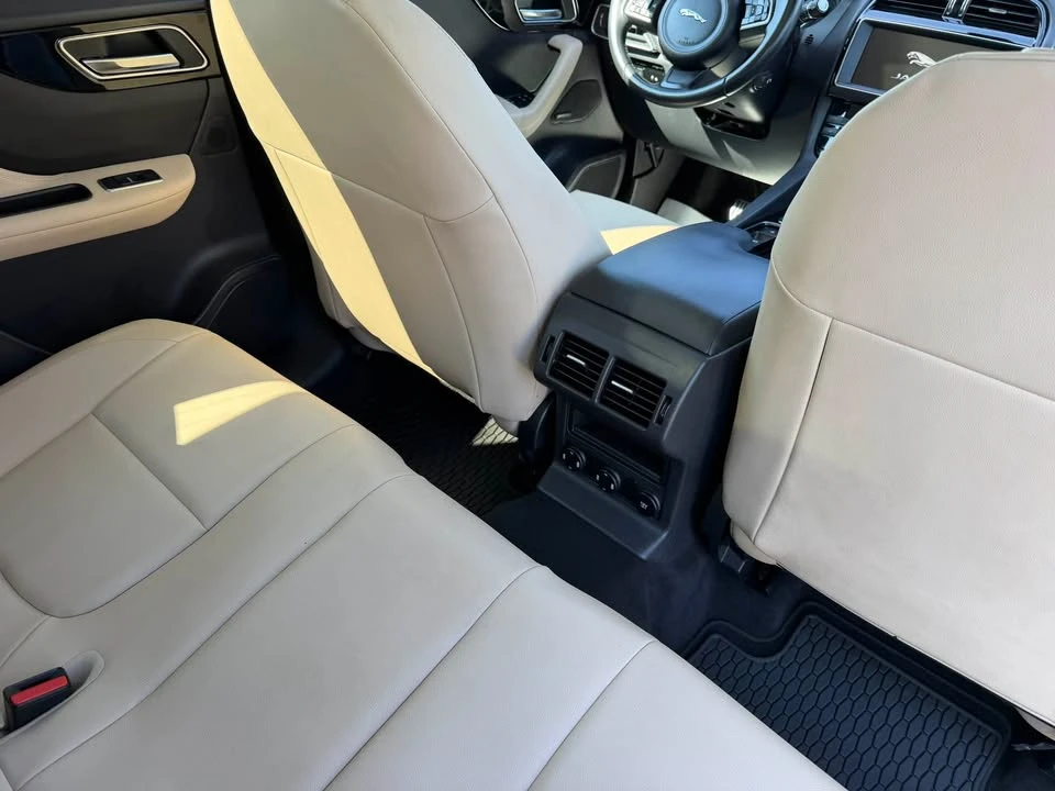 2019 Jaguar F-Pace - Image 11 of 13
