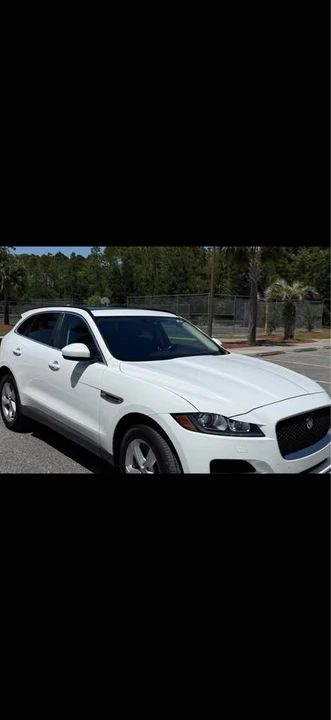 2019 Jaguar F-Pace - Image 5 of 13