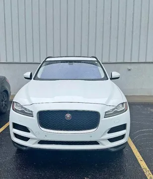 2019 Jaguar F-PACE 30t Premium Sport Utility 4D