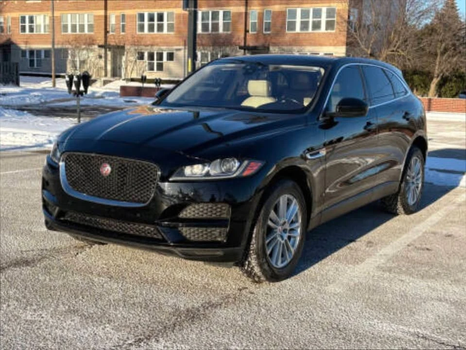 2019 Jaguar F-Pace - Image 3 of 20