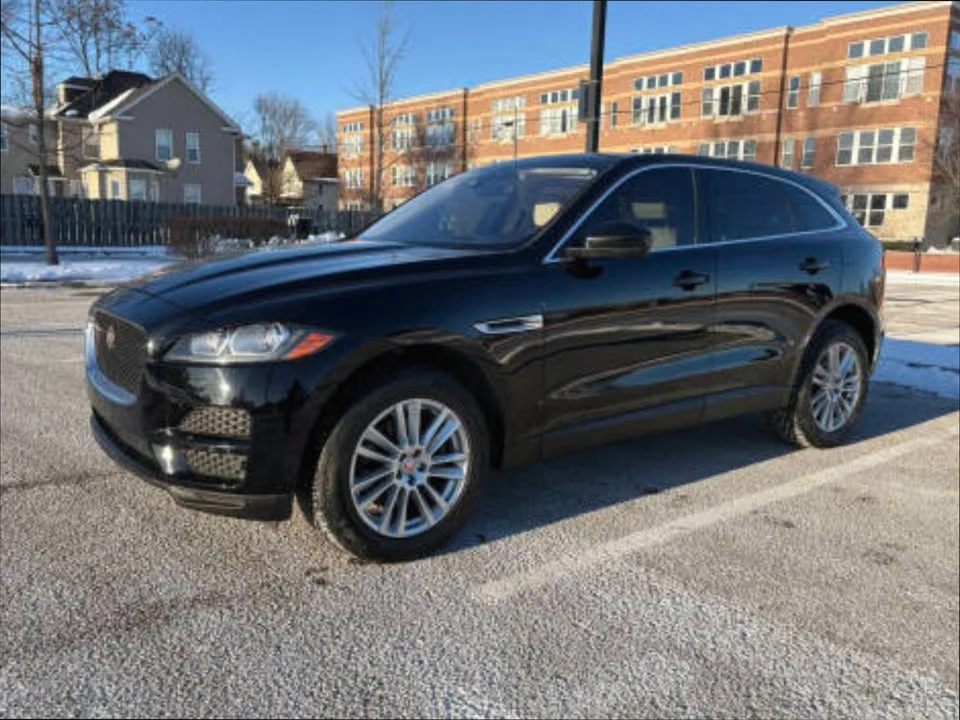 2019 Jaguar F-Pace - Image 2 of 20