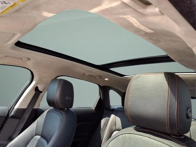 2019 Jaguar F-Pace - Image 13 of 20