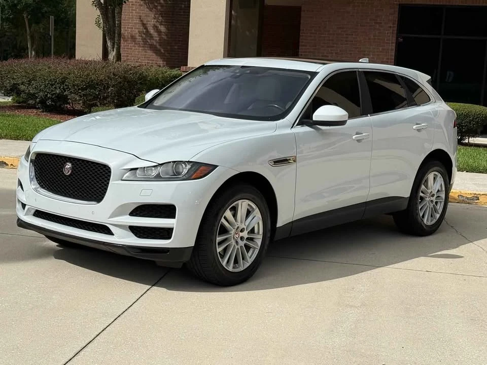 2019 Jaguar F-Pace - Image 6 of 20