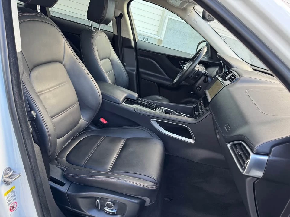 2019 Jaguar F-Pace - Image 16 of 16