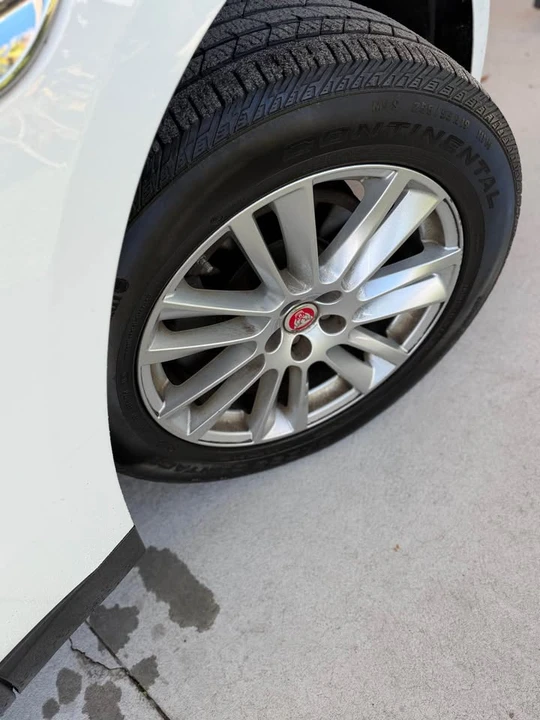 2019 Jaguar F-Pace - Image 11 of 12