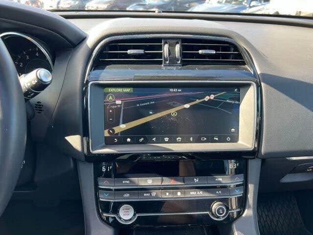 2019 Jaguar F-Pace - Image 9 of 11