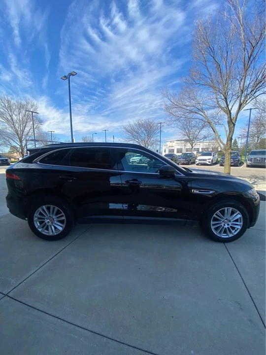 2019 Jaguar F-Pace - Image 4 of 5