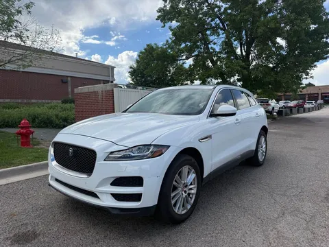 2019 Jaguar F-PACE 30t Prestige Sport Utility 4D