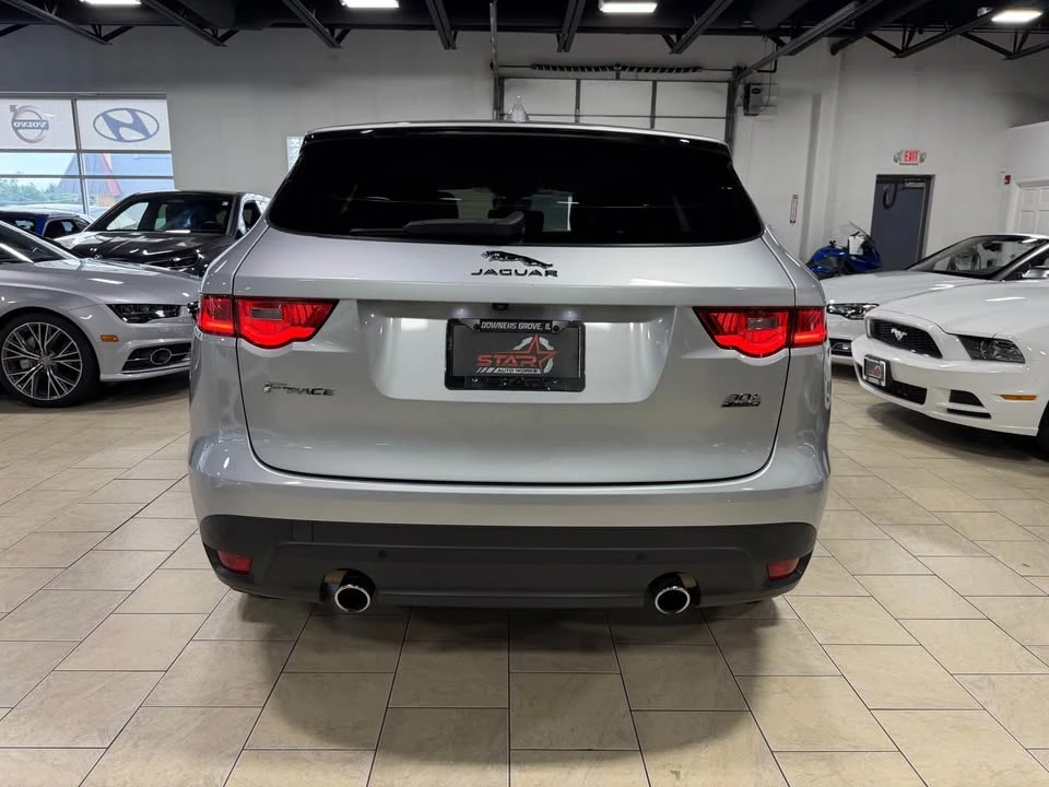 2019 Jaguar F-Pace - Image 5 of 19