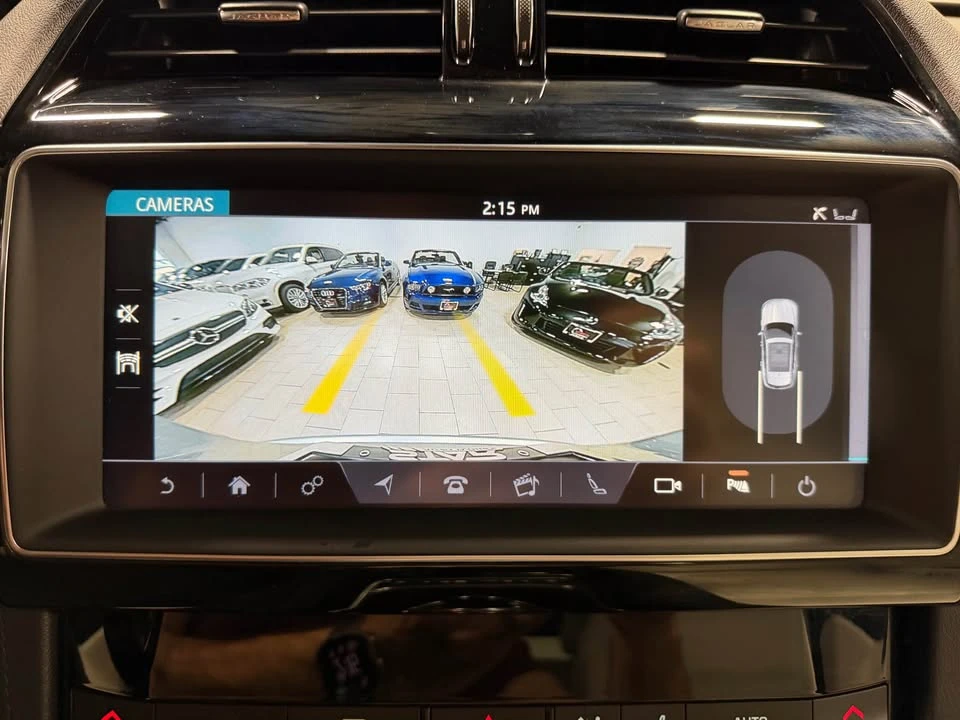 2019 Jaguar F-Pace - Image 14 of 19