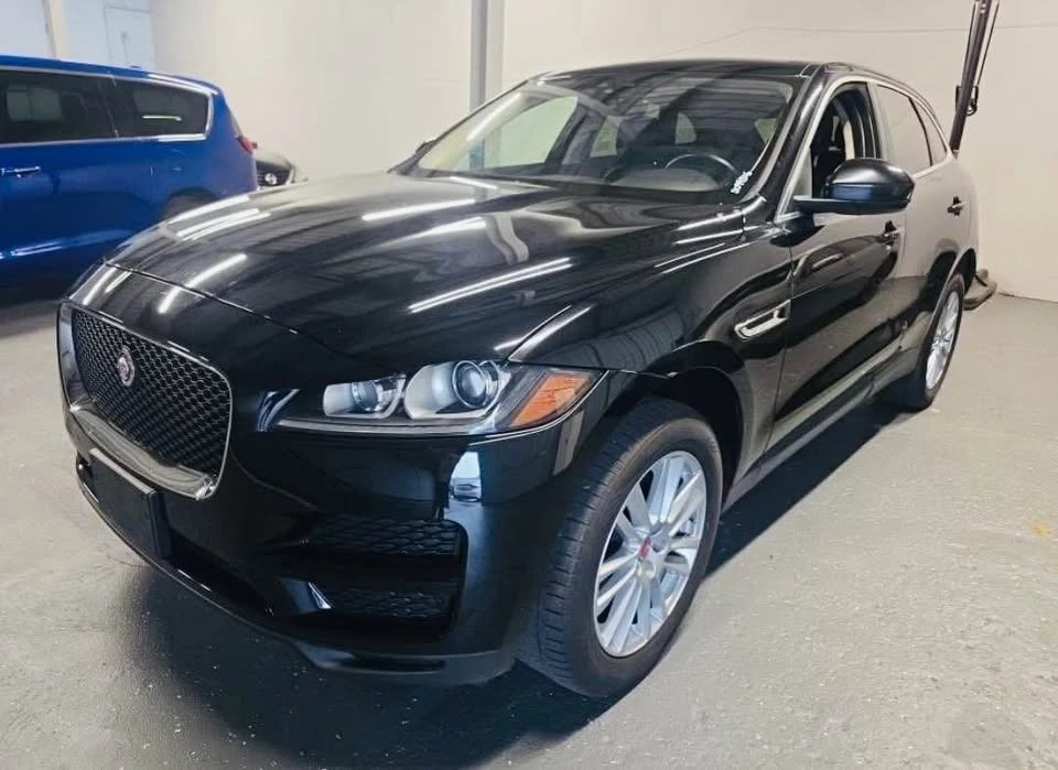 2019 Jaguar F-Pace - Image 5 of 12