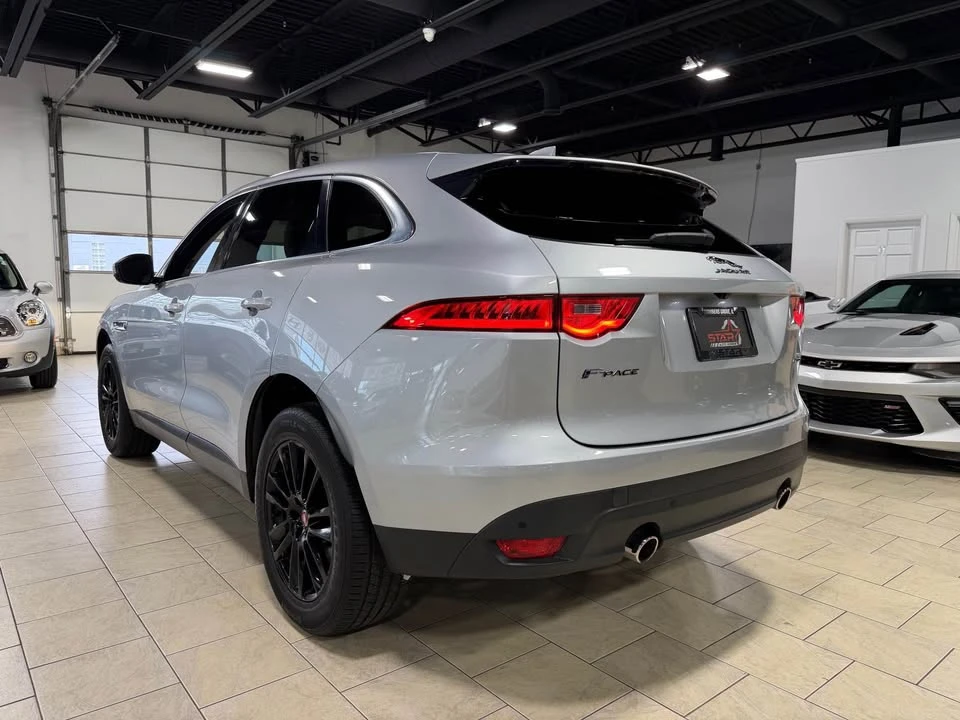 2019 Jaguar F-Pace - Image 4 of 19