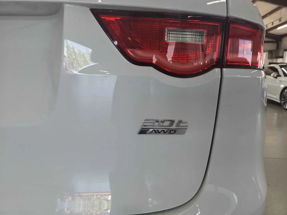 2019 Jaguar F-Pace - Image 5 of 7