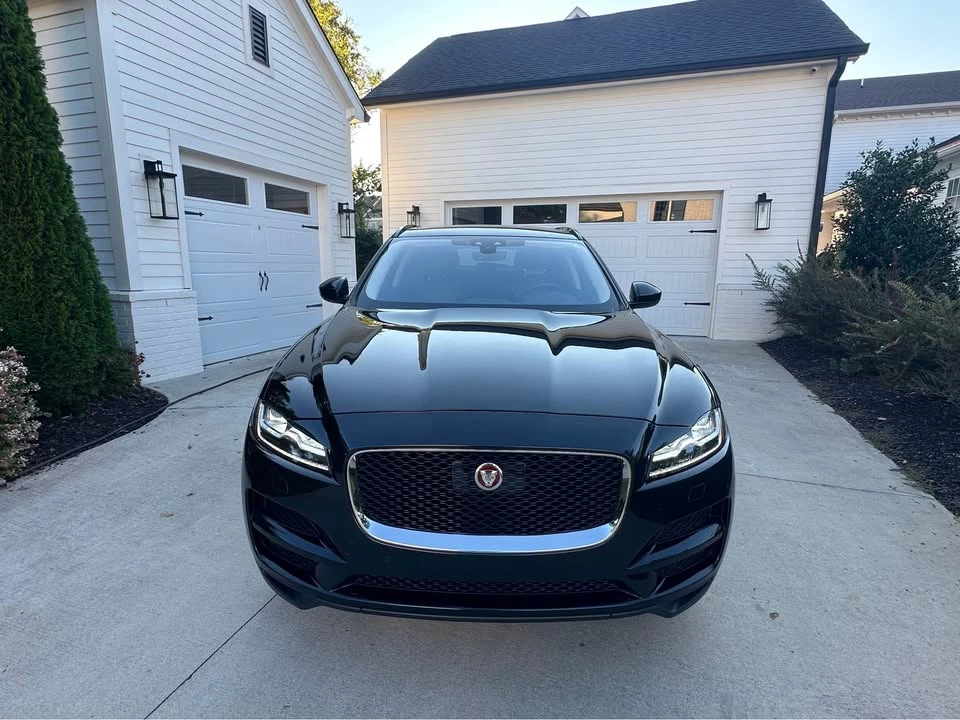 2019 Jaguar F-Pace - Image 4 of 20