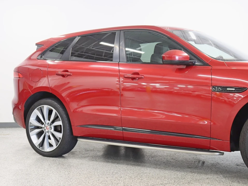 2019 Jaguar F-Pace - Image 3 of 12