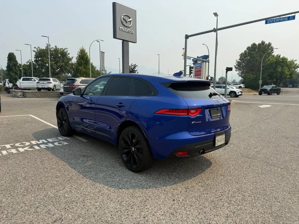 2019 Jaguar F-Pace - Image 3 of 8