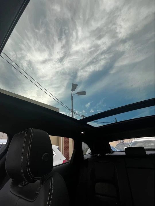 2019 Jaguar F-Pace SVR - Image 2 of 4