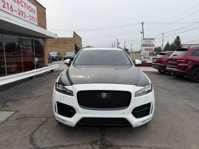 2019 Jaguar F-Pace - Image 5 of 20