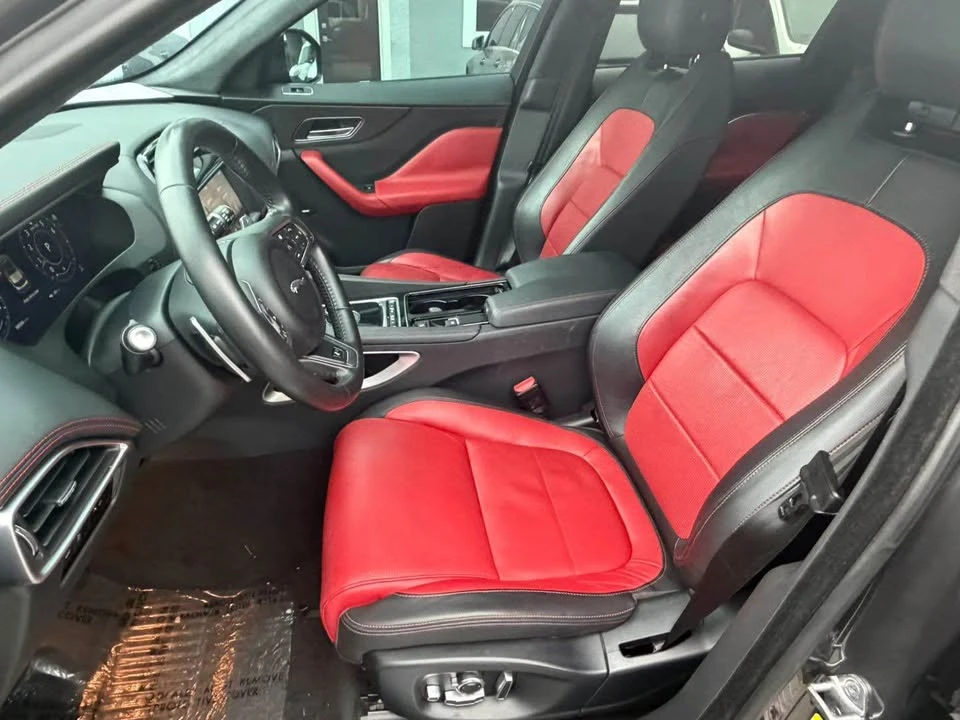 2019 Jaguar F-Pace SVR - Image 10 of 17