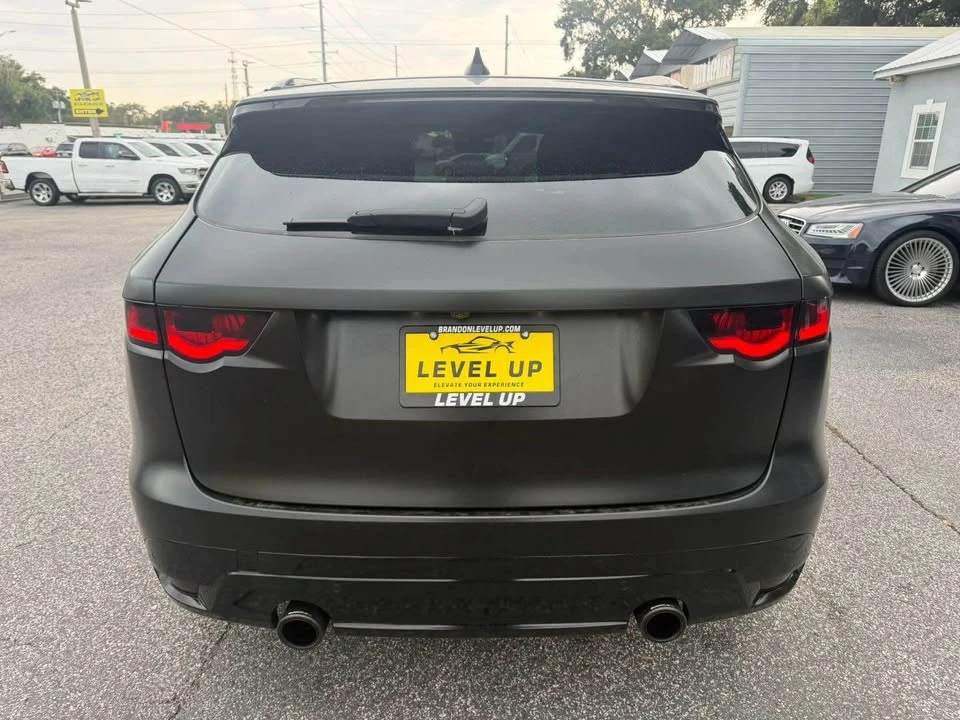 2019 Jaguar F-Pace SVR - Image 6 of 17
