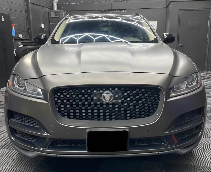2019 Jaguar F-Pace - Image 6 of 10