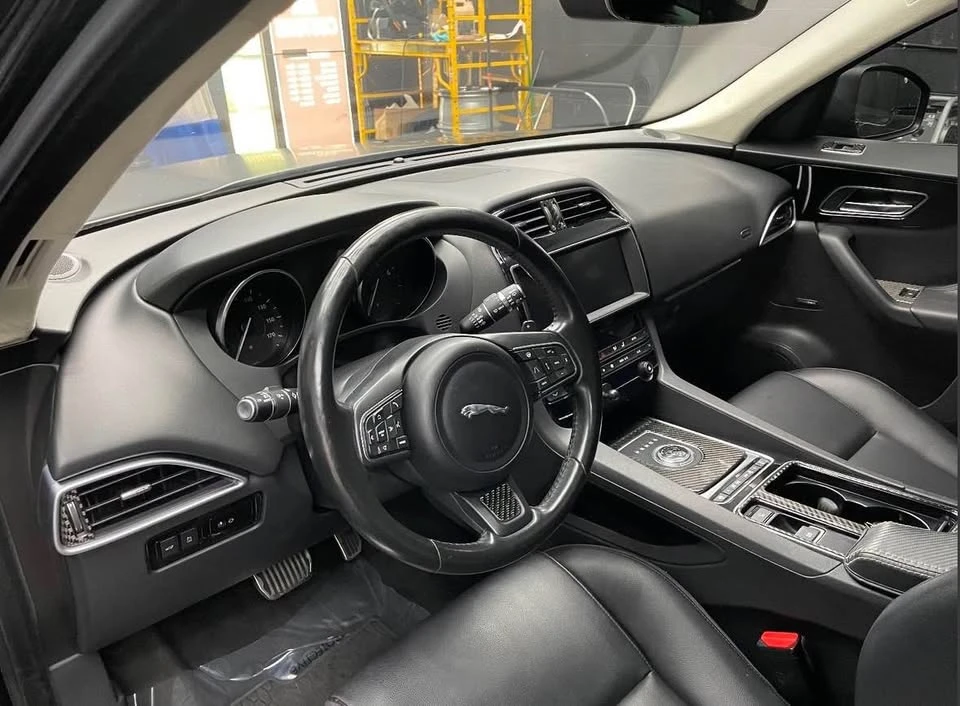 2019 Jaguar F-Pace - Image 4 of 10