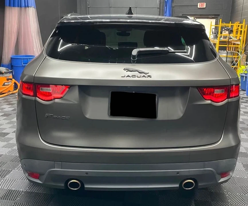 2019 Jaguar F-Pace - Image 2 of 10