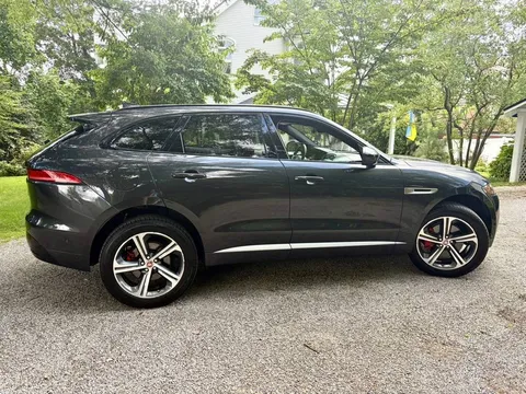 2019 Jaguar F-PACE