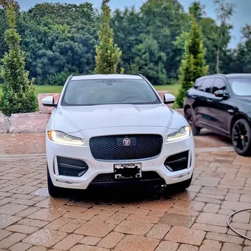 2019 Jaguar F-PACE
