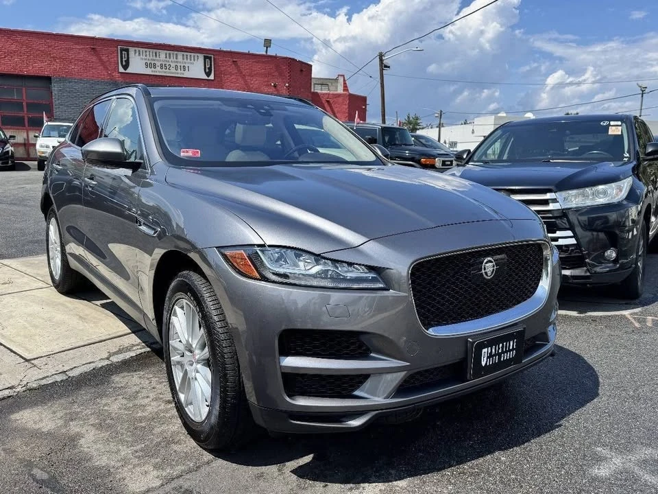 2019 Jaguar F-Pace - Image 3 of 20