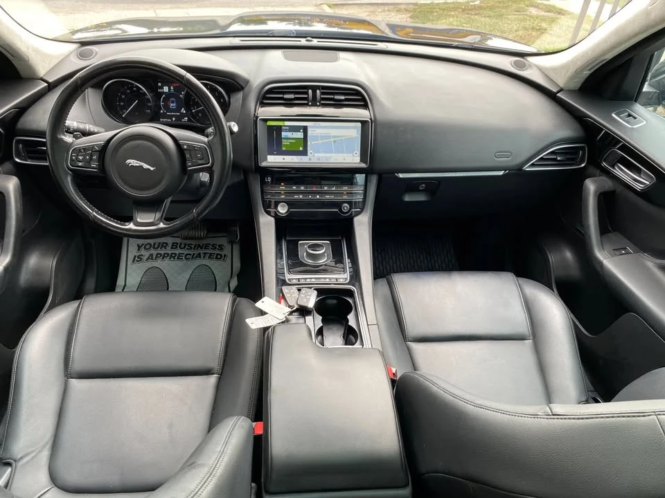 2019 Jaguar F-Pace - Image 4 of 20