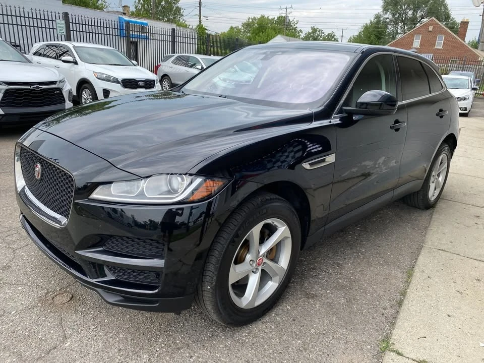 2019 Jaguar F-Pace - Image 6 of 20