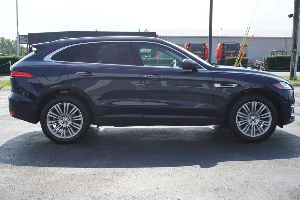 2019 Jaguar F-Pace - Image 4 of 20