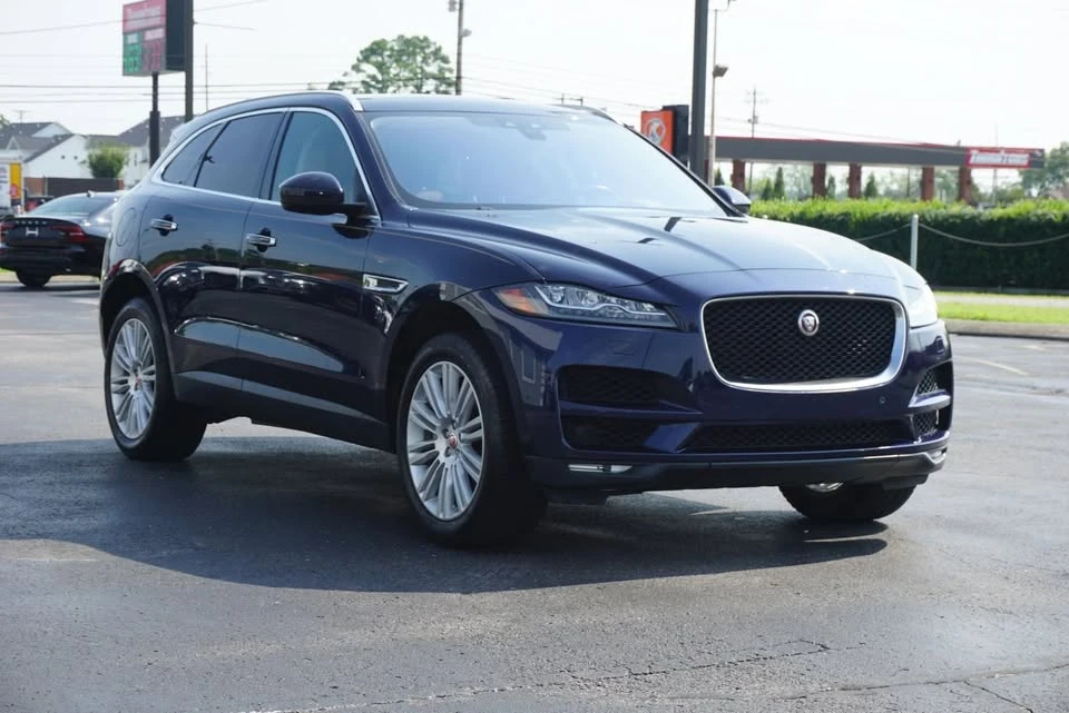 2019 Jaguar F-Pace - Image 3 of 20