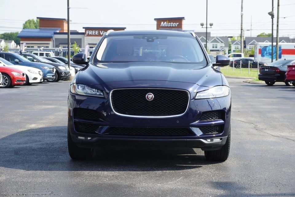 2019 Jaguar F-Pace - Image 2 of 20