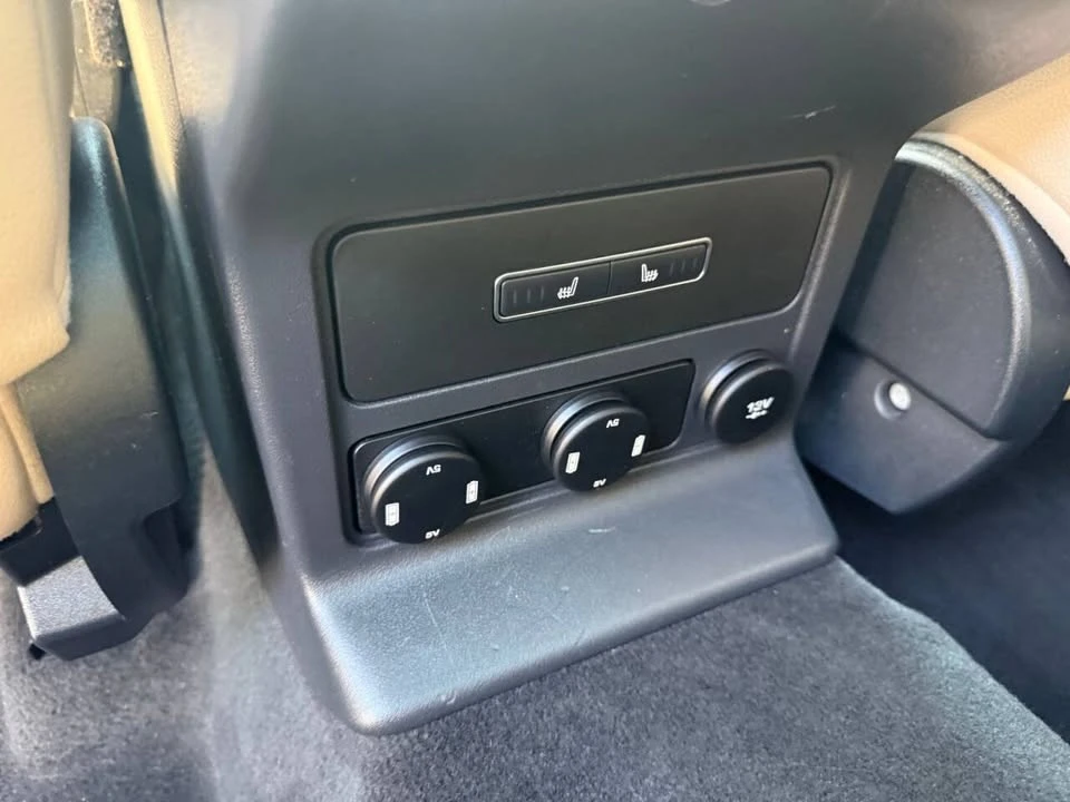 2019 Jaguar F-Pace - Image 10 of 20