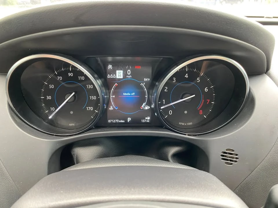 2019 Jaguar F-Pace - Image 18 of 20