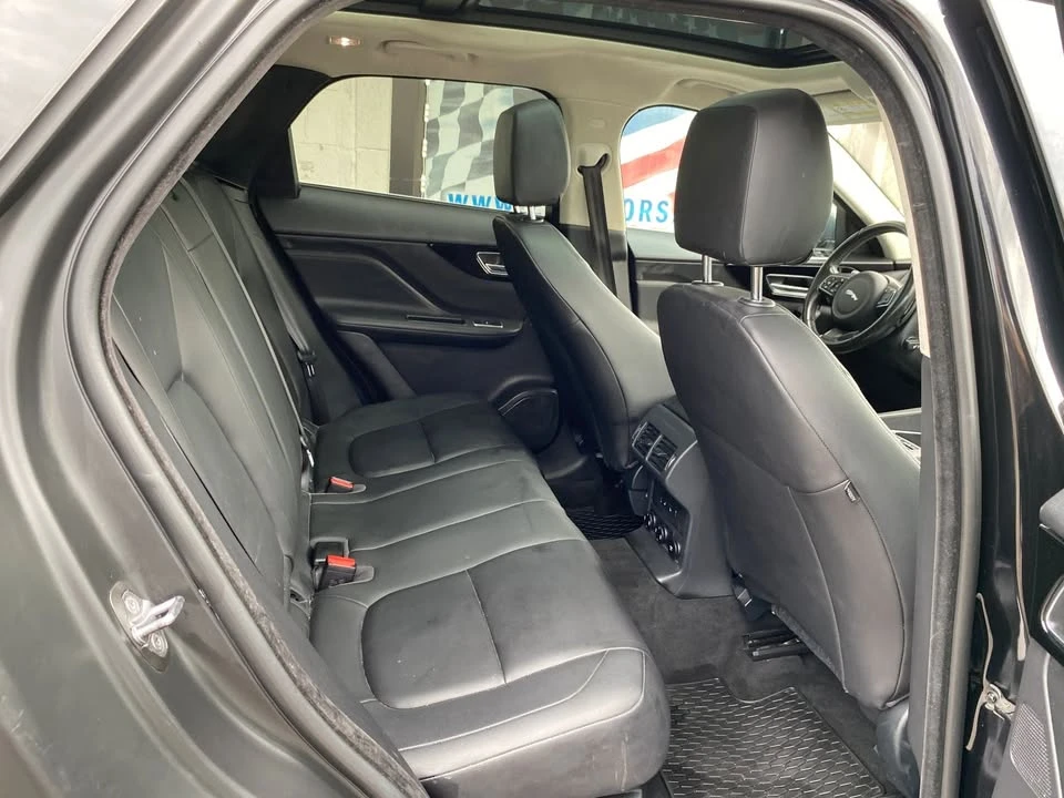 2019 Jaguar F-Pace - Image 12 of 20