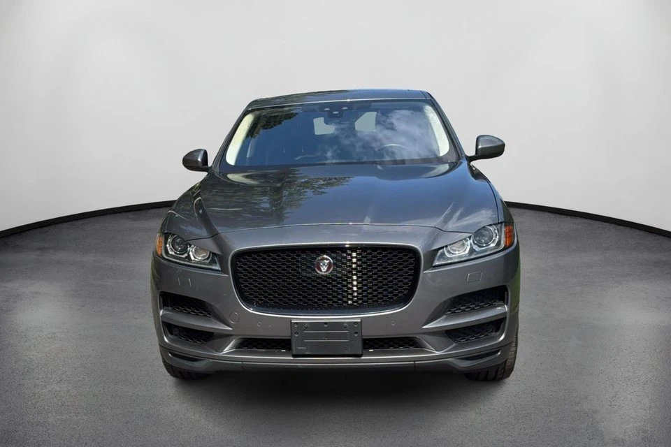 2019 Jaguar F-Pace - Image 2 of 20
