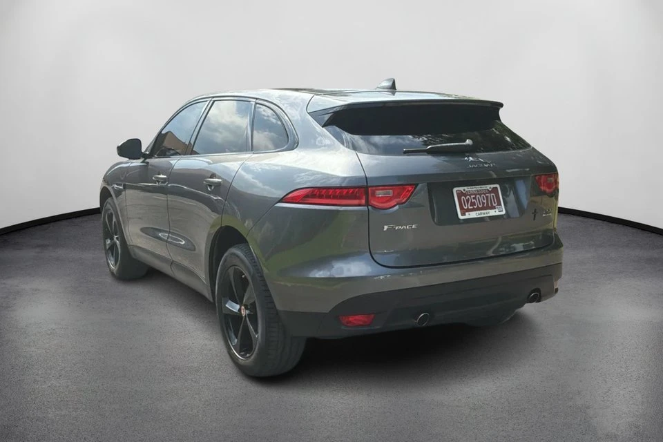 2019 Jaguar F-Pace - Image 7 of 20