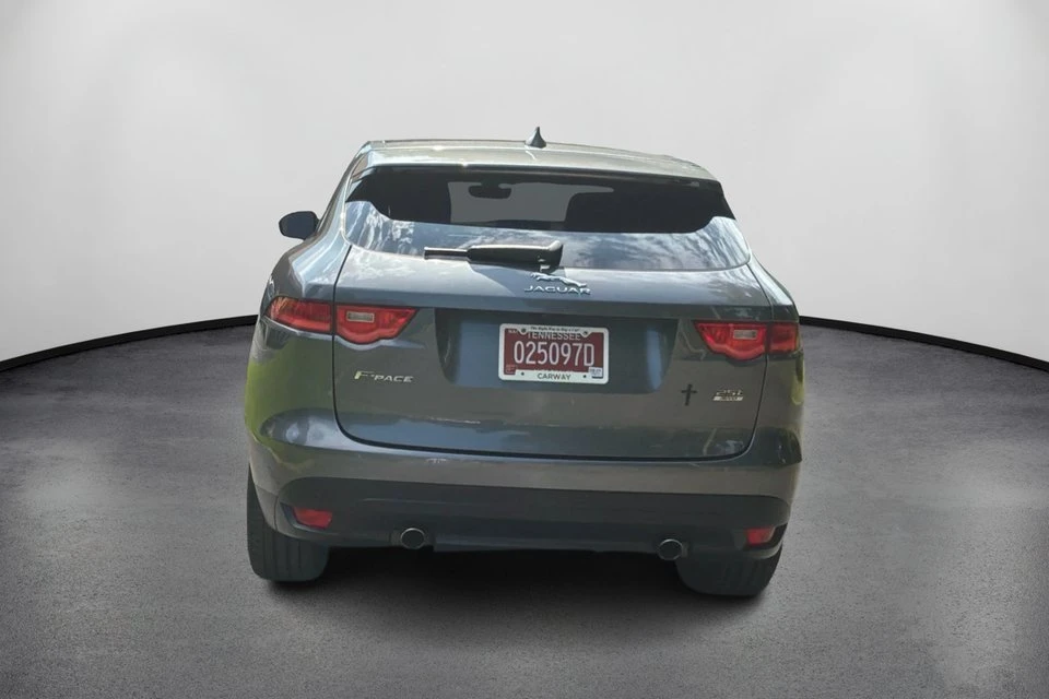2019 Jaguar F-Pace - Image 6 of 20